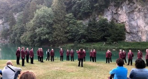 Visite al castello con colonna sonora del Coro Paganella