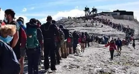 L’assalto turistico d’agosto è un rischio per l’immagine