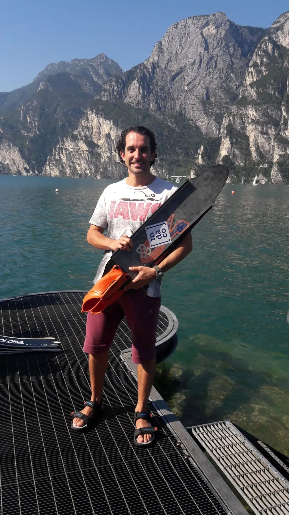 Record del mondo di apnea bipinna nelle acque del Garda: 76 metri per Antolini