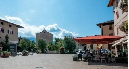 A Cavareno passaggio di testimone da Zani a Zini