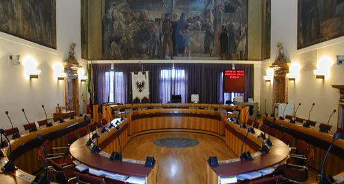 Trento, tre donne sul podio dei più votati, in aula saranno nove