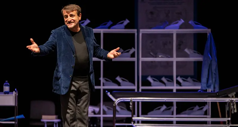 I botteghini sono aperti per la stagione del teatro