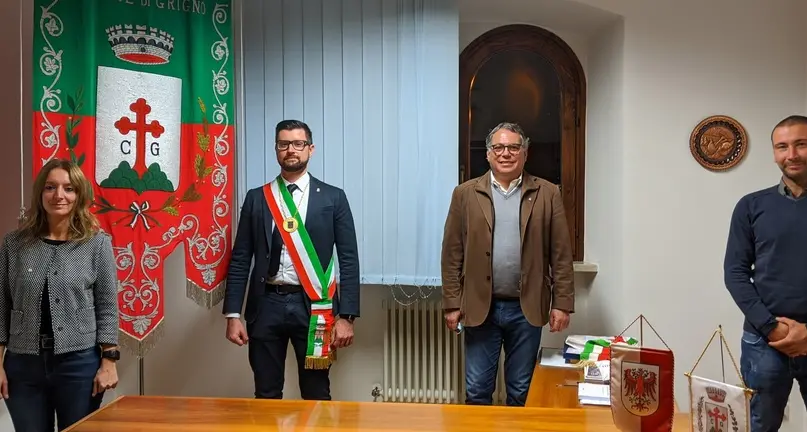Voltolini presenta la giunta tra i mugugni del consiglio