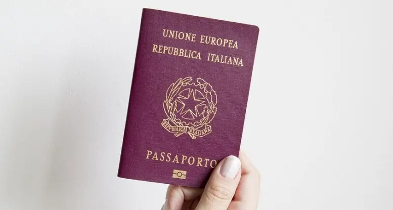 Ritiro passaporti, c'è la possibilità della spedizione a casa