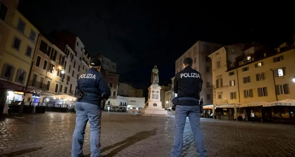Nuovo Dpcm in arrivo stasera: \"Sarà light e a zone, sul modello tedesco\"