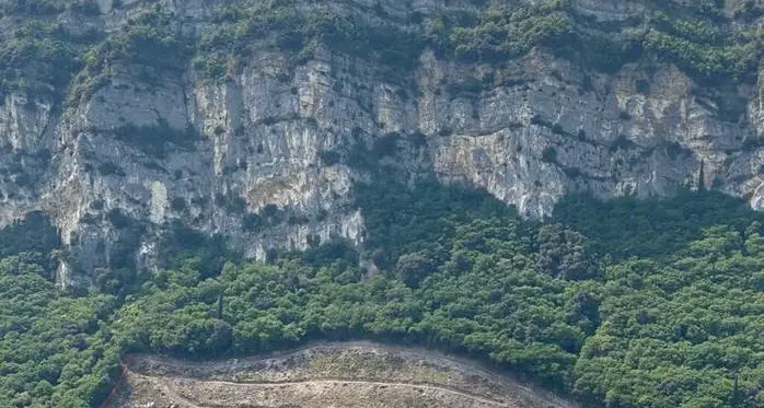 Gli ambientalisti attaccano il Comune sul vallo tomo