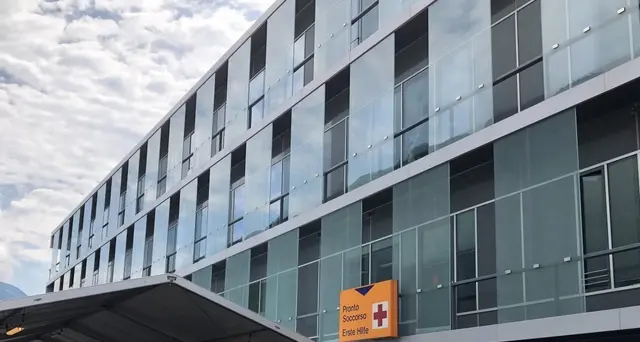 L'azienda sanitaria dell'Alto Adige: \"Andate al pronto soccorso solo se in pericolo di vita\"