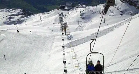 Gli assessori delle Regioni alpine chiedono il via della stagione bianca con le festività natalizie