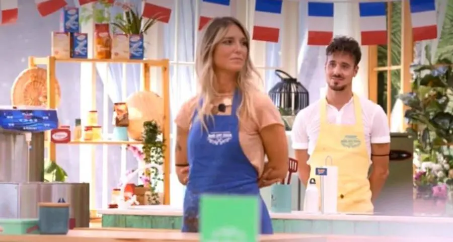 Bake Off: il noneso Philippe Chini in tv si innamora della cucina... e di Sara