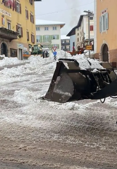 Maltempo: «Operai al lavoro 24 ore su 24»