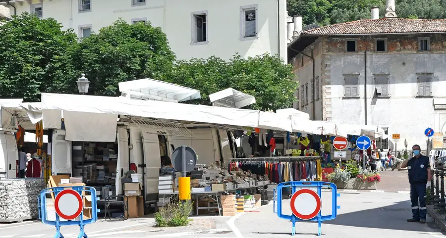Emergenza Covid: ingaggiato il controllore di folla per i mercati