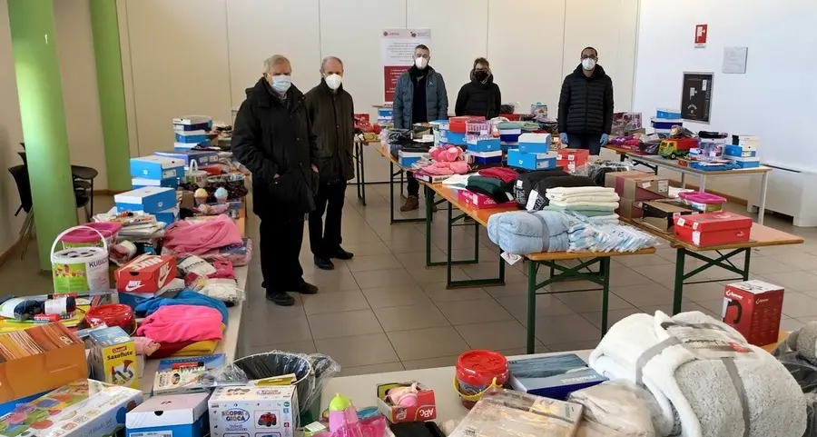 Buoni spesa: successo nei negozi, diecimila euro alla Caritas