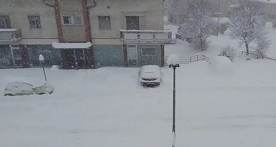 Sgombero neve in ritardo attorno al Villa Rosa