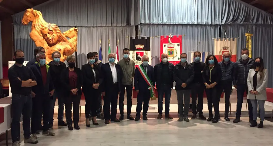 Novella vuole potenziare polizia e connessione internet