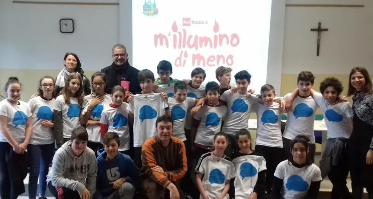 A scuola in bici: premiati gli studenti della seconda F