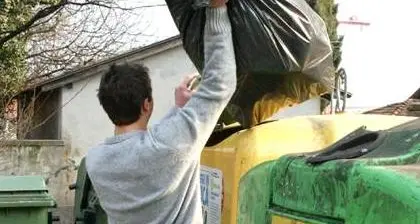 Iva sulla tariffa rifiuti arriva il rimborso a duecento trentini