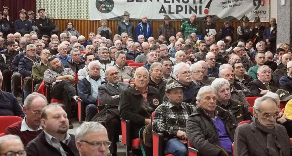 Alpini, Pinamonti confermato presidente