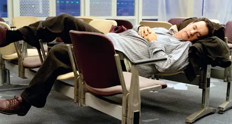 Ha paura del Covid, resta tre mesi nell'aeroporto di Chicago