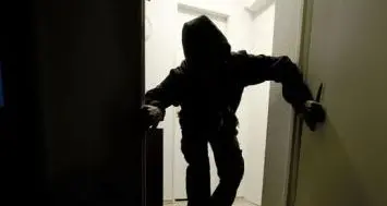Bolzano: l’inquilina è in ospedale, i ladri le svaligiano la casa