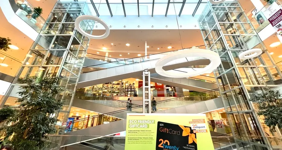 Un pool di tecnici per non chiudere il megastore di Bolzano e salvare 500 posti di lavoro