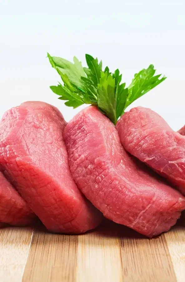 «Mangiare carne, ormai è insostenibile»