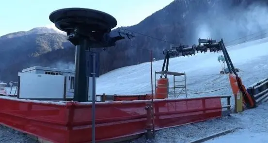 Legambiente: «In Italia il 90% delle piste con neve artificiale». In Trentino Alto Adige record di invasi: 59