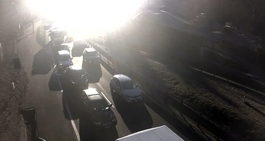 Incidente nella galleria di Martignano, un ferito e code