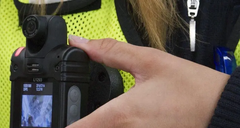 Bolzano, controllori con le bodycam sui bus