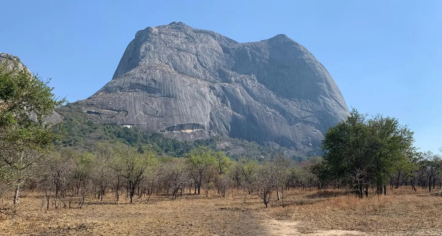Africa, aperta la via “Il mistero del Phandambiri” con una spedizione alpinistica e umanitaria