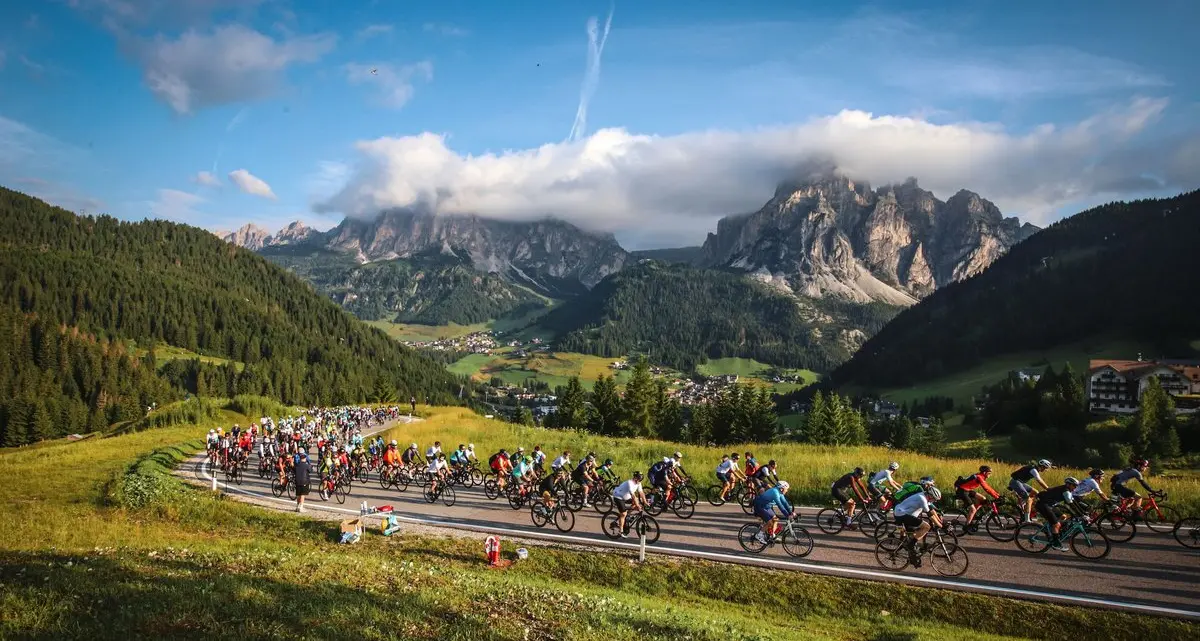 Maratona dles Dolomites domenica 5 luglio: chiusi passi e altre strade