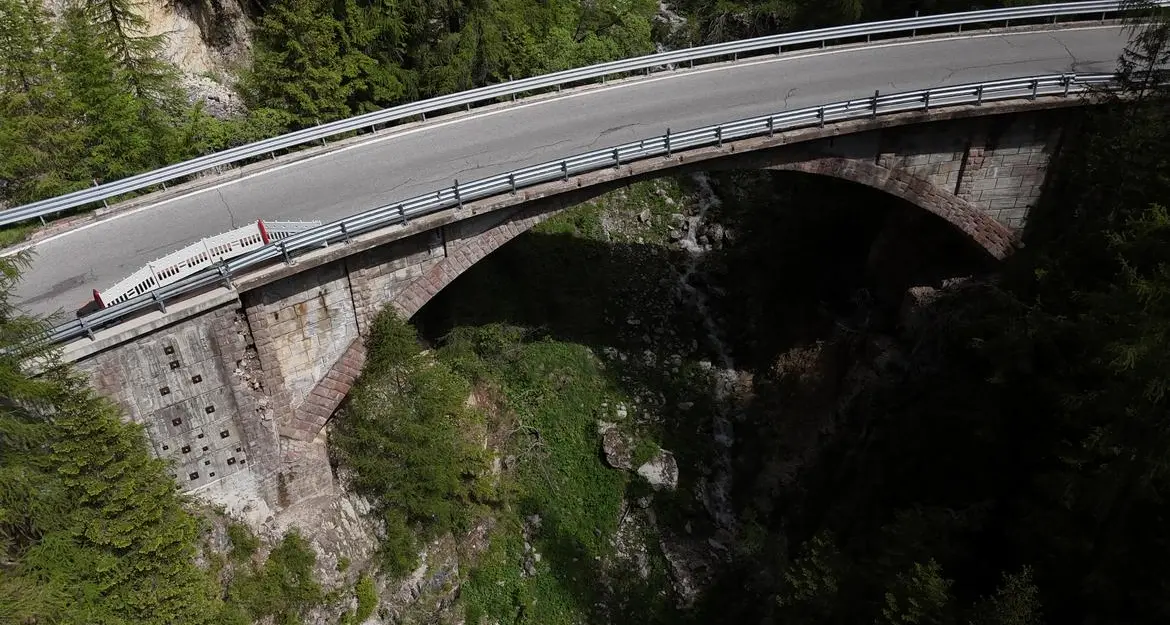 Passo Fedaia, strada chiusa per tre notti: ecco quando