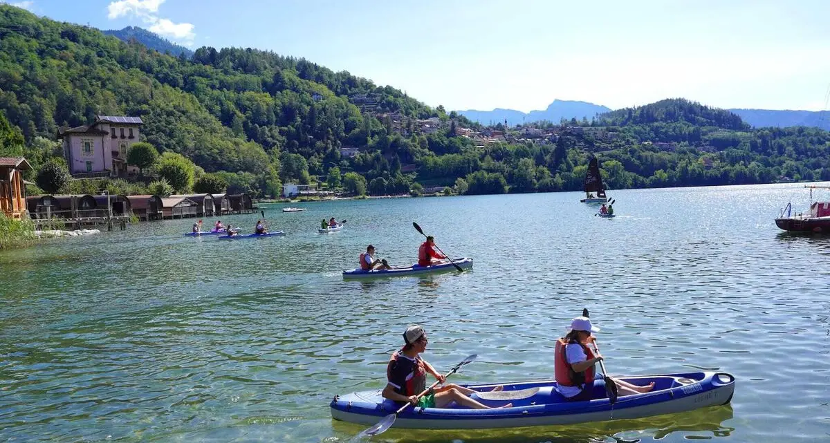 Kajak e barca a vela per giovani con fragilità e difficoltà