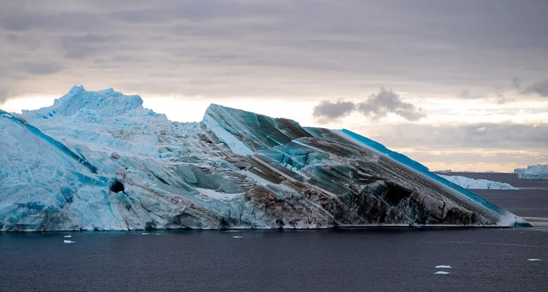 Artico sempre più blu, il riscaldamento globale trasforma i paesaggi polari