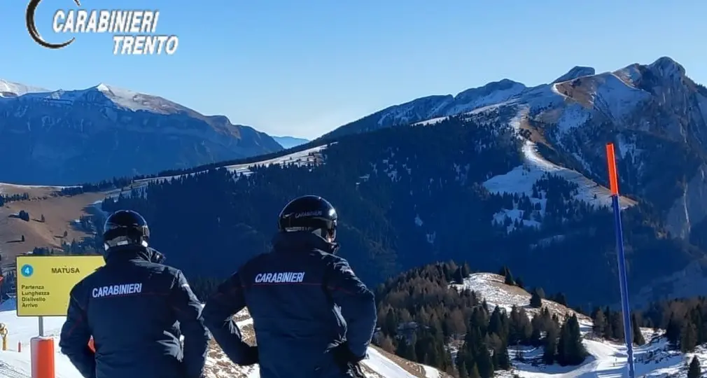 Passo Brocon, multato mentre scia con il cane al guinzaglio