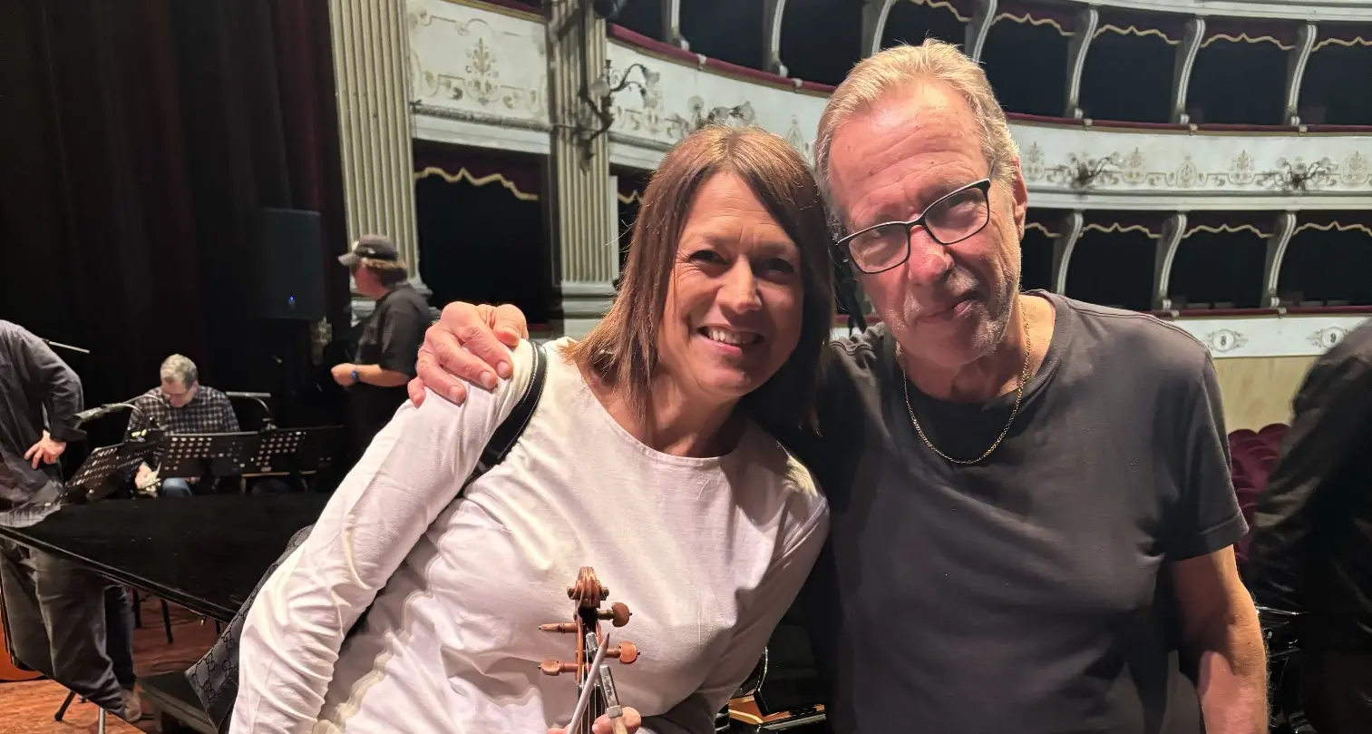 È trentina la violinista che affascina i Manhattan Transfer e il regista Ridley Scott di “Napoleon”