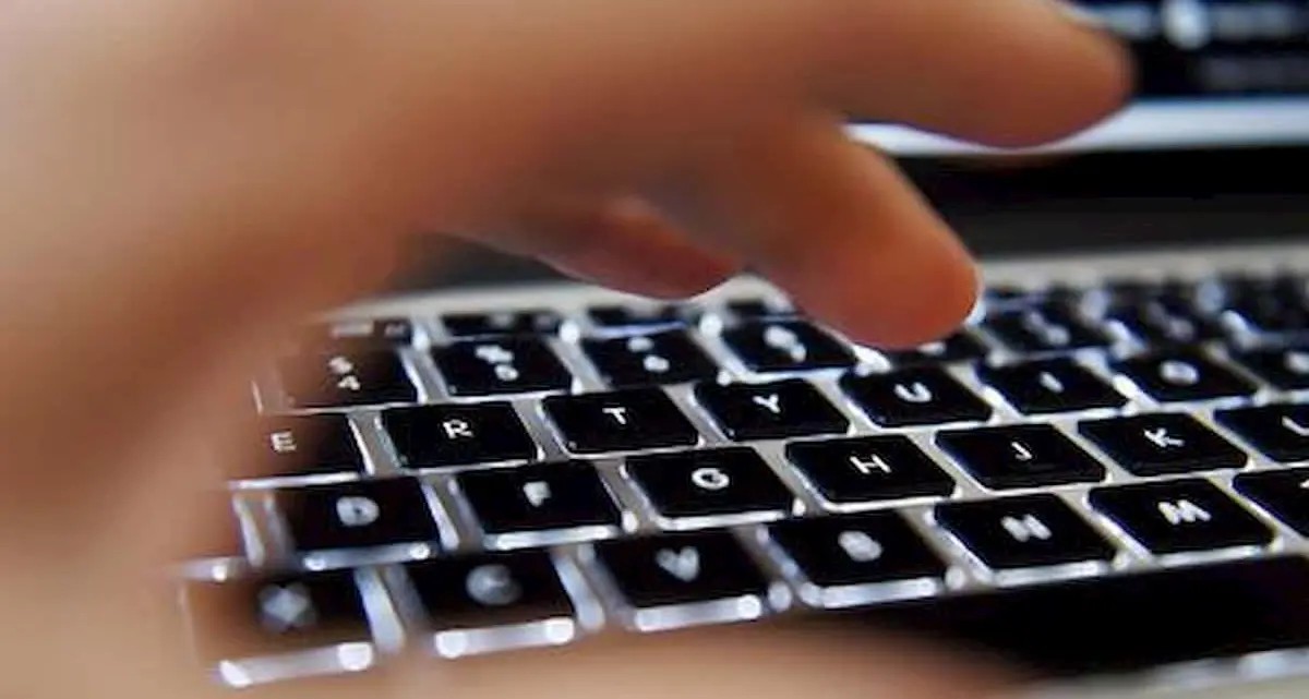 Dipendenza dal web: sono più a rischio gli adolescenti e i quarantenni