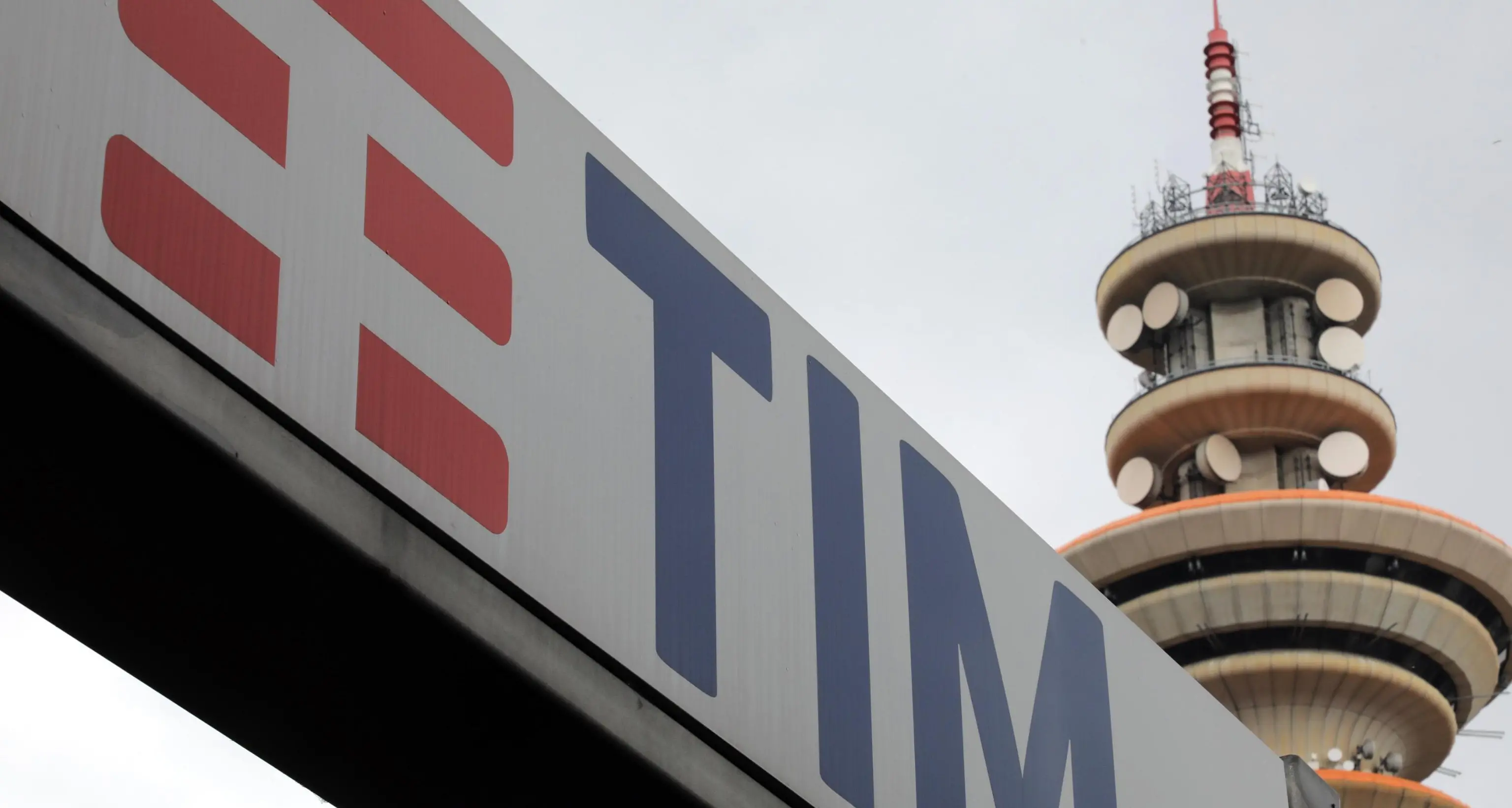 Tim: anche in Trentino mobilitazione contro il rischio esuberi