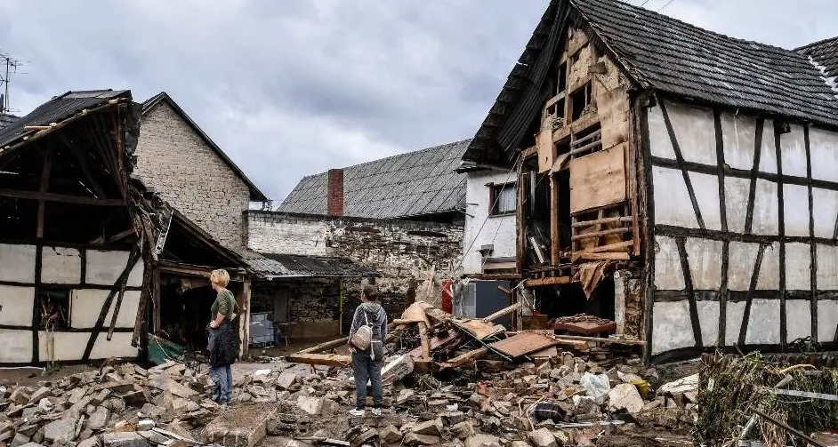 Catastrofe in Germania, i morti salgono a 81. Nelle zone colpite dall’alluvione ci sono 1300 persone disperse