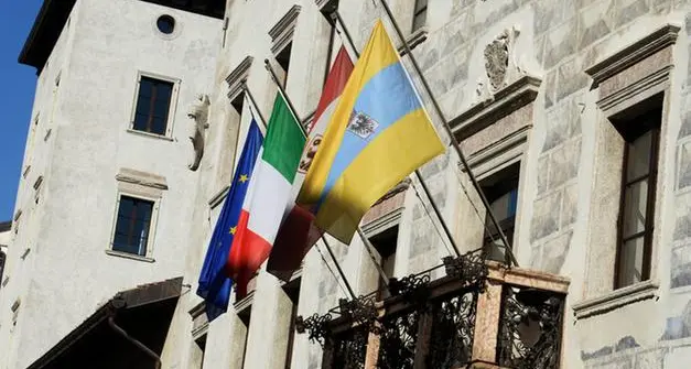 La Corte dei Conti promuove i Comuni trentini: “Efficienti, ma occorre proseguire le fusioni”
