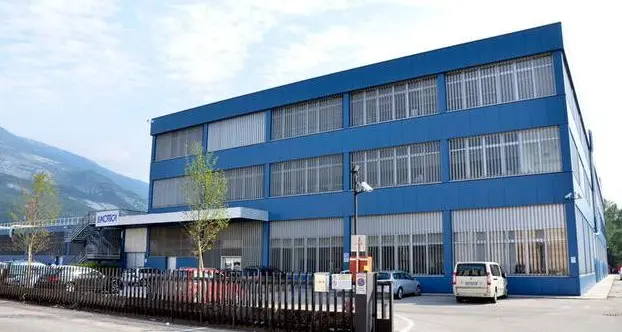 Luxottica, la settimana lavorativa è di 4 giorni ma con lo stesso stipendio
