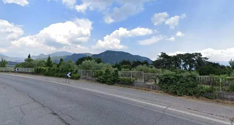 Salò, si ribalta l’auto: morto un ragazzo di 19 anni, illeso l’amico al volante