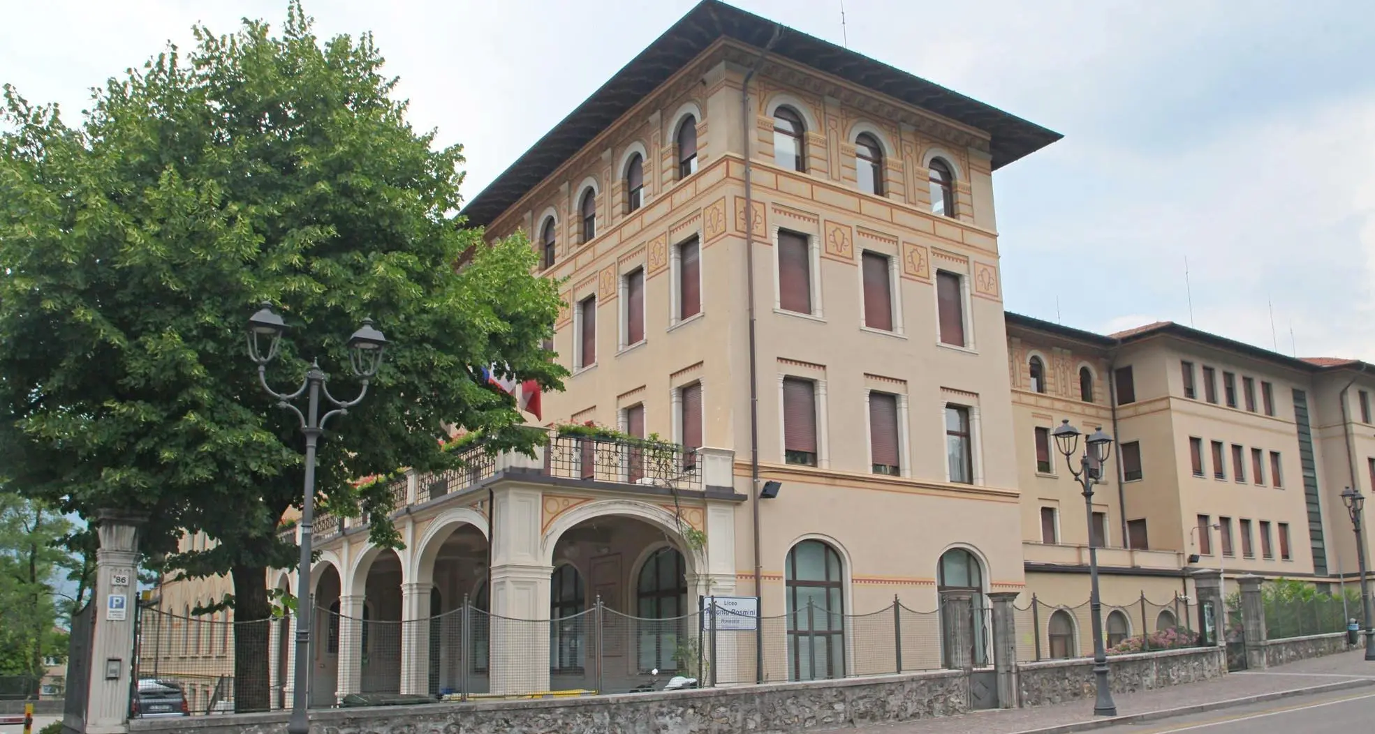 La scuola ha bisogno di voltare pagina