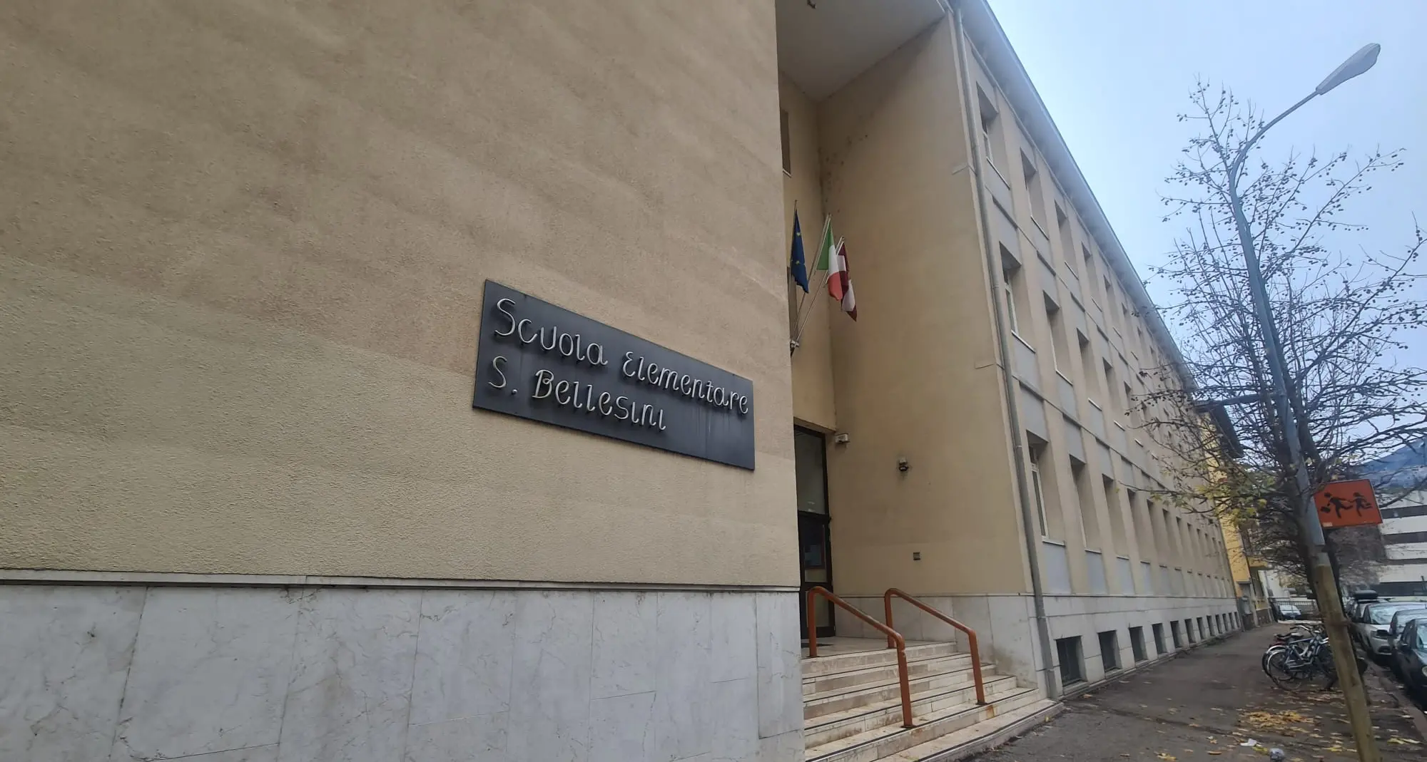 Emergenza freddo, il Comune di Trento apre l’ex scuola Bellesini ai senza dimora