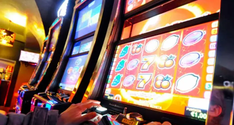 Consiglio di Stato: è legittimo vietare le slot vicino ai luoghi sensibili, il Comune di Trento ha ragione