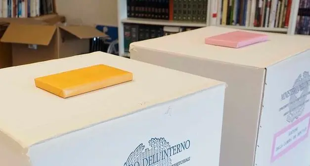Elezioni, i dati alle ore 12: in Trentino Alto Adige affluenza al 18,9%