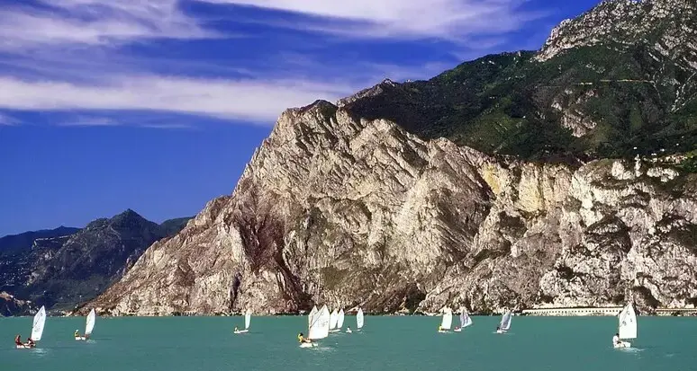 Lago di Garda star dei social e in vetta alla classifica di gradimento italiana