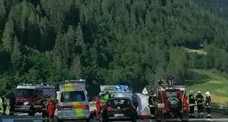 Morto in ospedale il motociclista coinvolto nell’incidente a Pellizzano