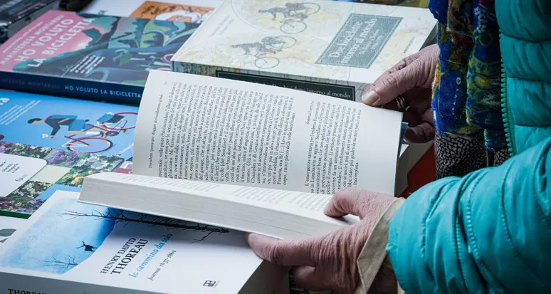 Giornata del riuso: nuova vita ai libri (e non solo) in via del Suffragio
