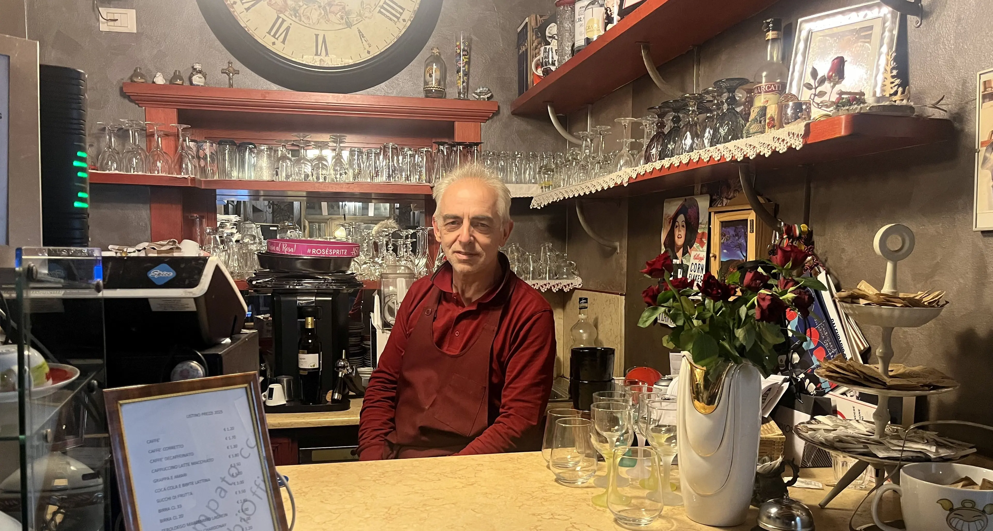 Mezzolombardo, i primi vent’anni di un ristorante senza tempo. Dove il titolare sogna che tutti pranzino insieme