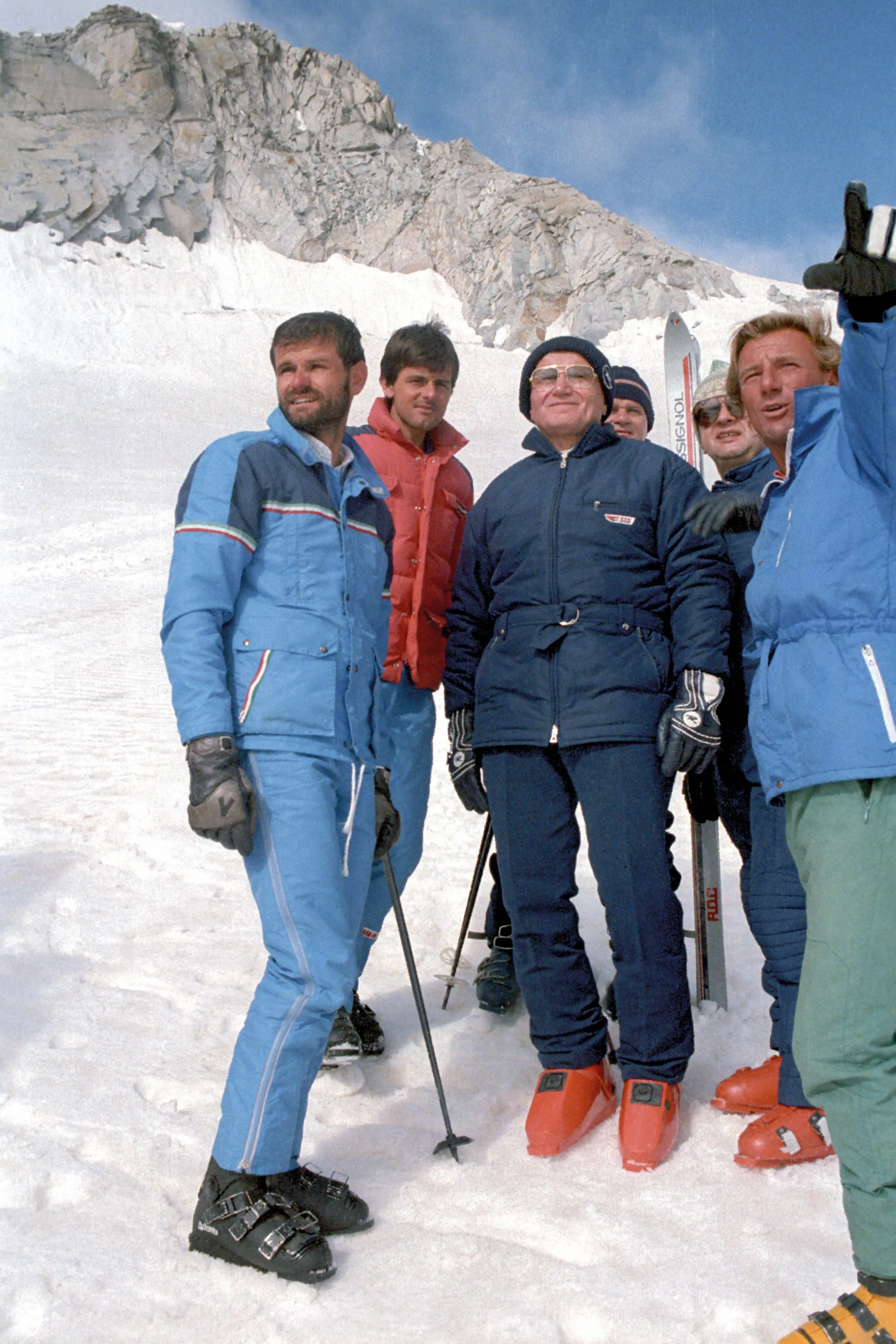 1984, 40 anni fa Papa Wojtyla sull’Adamello (con Pertini): la mostra per ricordare l’evento unico